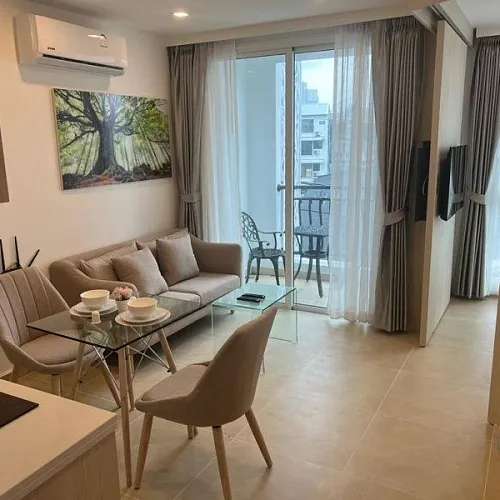 one-room apartment