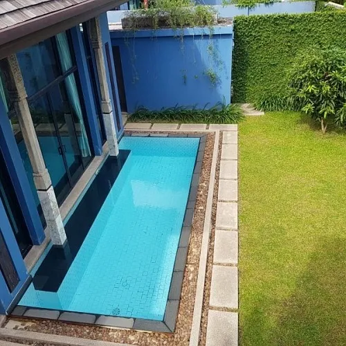 Three bedroom apartment