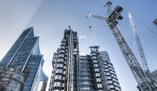 Иностранцы владеют каждой десятой новостройкой в Канаде