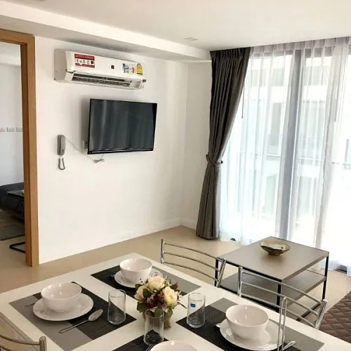 one-room apartment