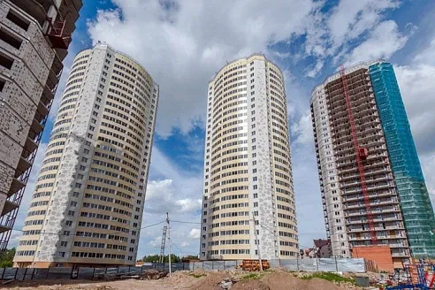 Медведев поручил создать специальный банк для кредитования жилищного строительства в России