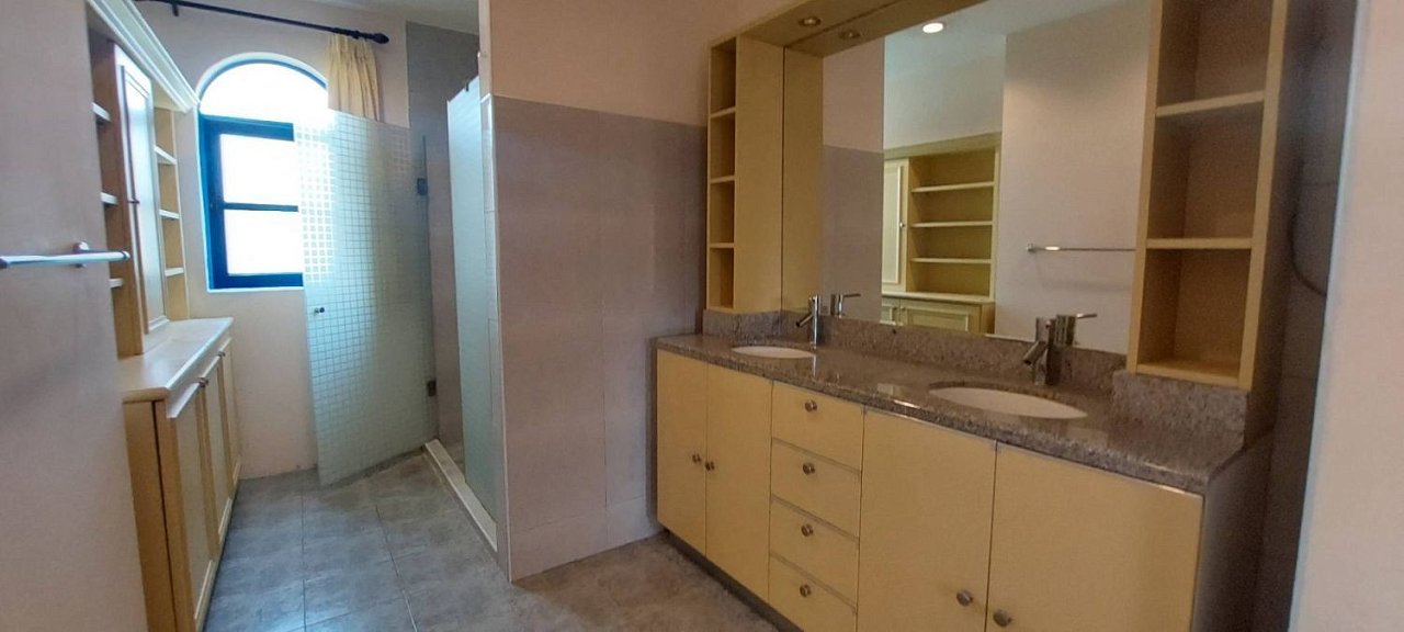 Коммерческая недвижимость 1040 м² — Паттайя — фото 13