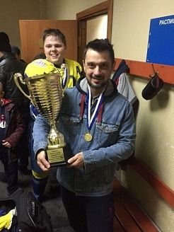 Наша команда по хоккею заняла первое место в чемпионате «Зимней лиги Новосибирска» сезона 2017-2018! Поздравляем
