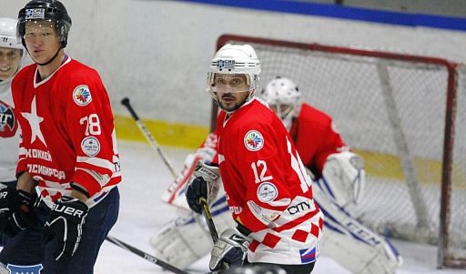 Хоккей Новосибирска продолжает жить в режиме карантина