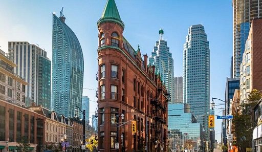 Торонто - наиболее перспективное направление Канады для инвестиций