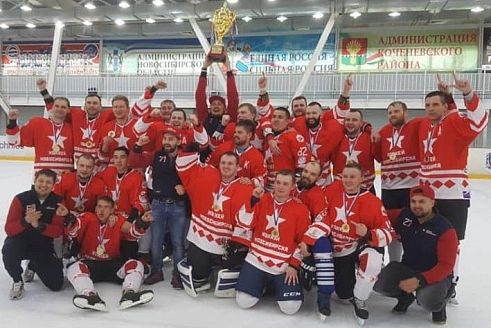 "Хоккей Новосибирска" стал победителем третьей лиги ЛЛХН